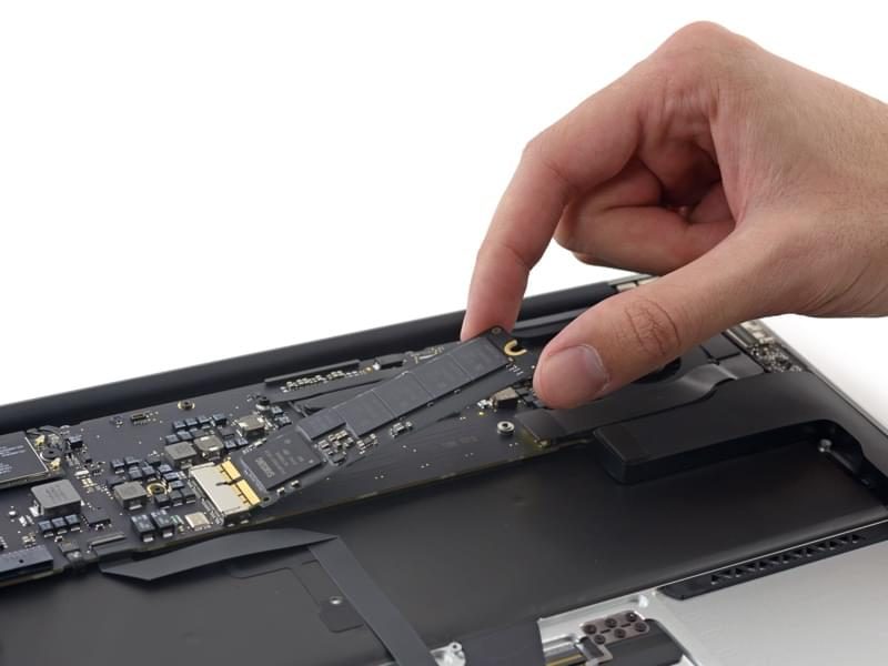 Nâng cấp ram Macbook có được không?