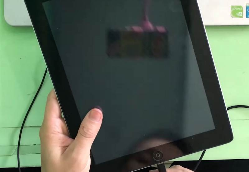 iPad chưa đồng bộ iTunes nhưng có tài khoản iCloud