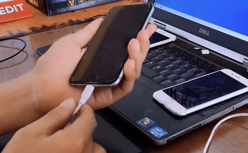 Cách khắc phục iPhone không nhận tai nghe lightning