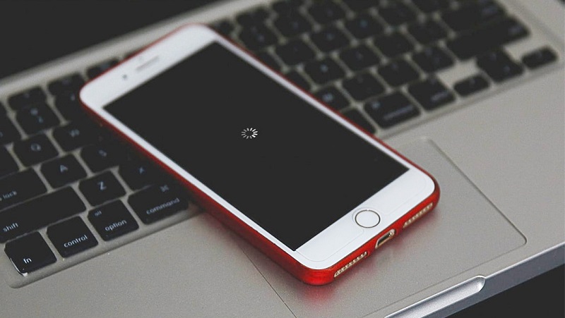 Nguyên nhân điện thoại tự nhiên tắt nguồn mở không lên