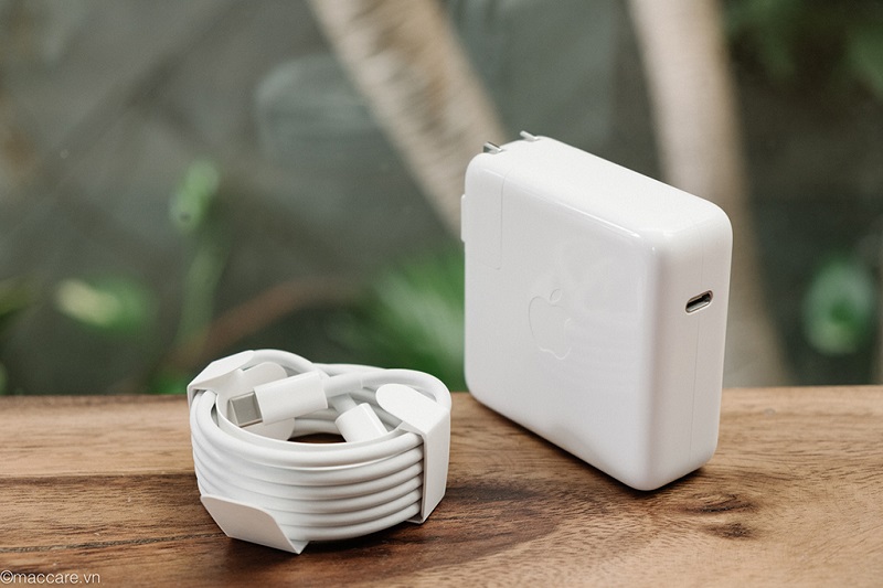 bảo vệ dây sạc Macbook