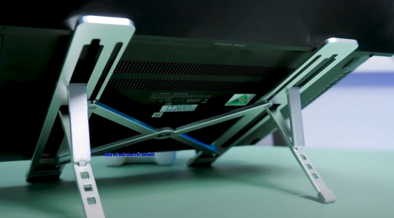 Khắc phục tình trạng Macbook bị nóng bằng cách sử dụng đế tản nhiệt