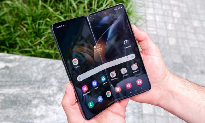 Điện thoại Samsung bị đơ không tắt nguồn được