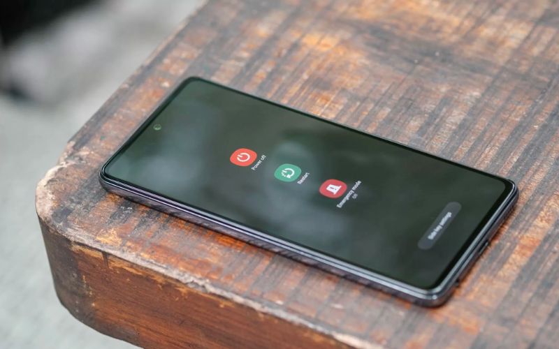 Cách làm mát điện thoại Samsung đơn giản nhanh chóng